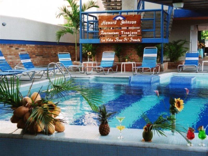 Howard Johnson Tinajeros Resort Порламар Екстер'єр фото